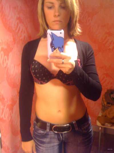 Сексуальные игры любовников на камеру