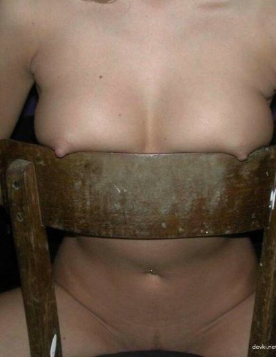 Интимные снимки изящной дамы в домашних условиях