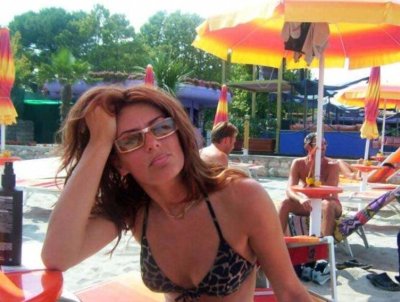 Сексуальные фото зрелой дамы с каникул