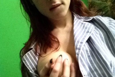 Огромные прекрасные голые сиськи - привлекательное предложение для взрослых!