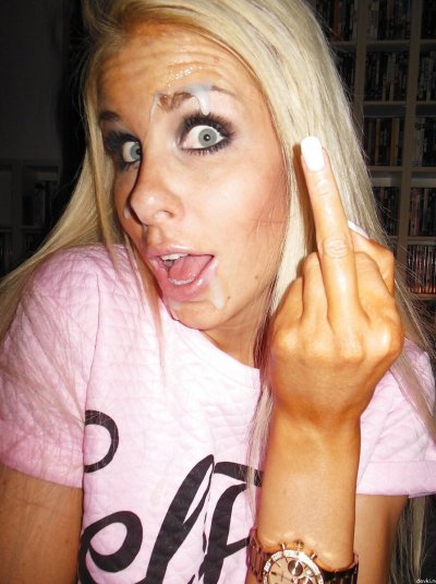 Милашка обожает кончу на личике!