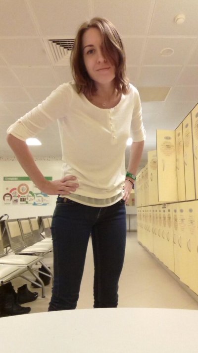 Дама увлекается снимками без одежды