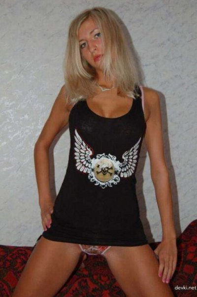 Сексуальные снимки симпатичной девушки - интимные фотографии на камеру