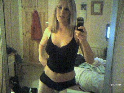 Интимные снимки юной красотки: возбуждающая подборка!