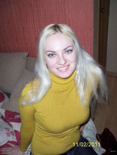 Хардкор секс с молодой соблазнительной блондиночкой