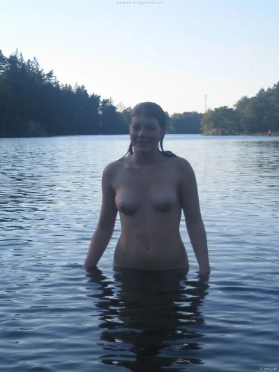 Искусительная и привлекательная: куколка в своей природной среде