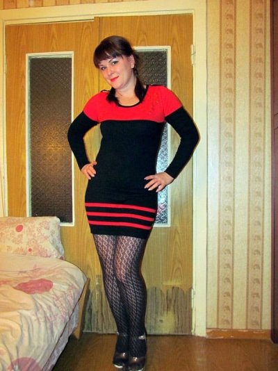 Русская леди демонстрирует свои прелести