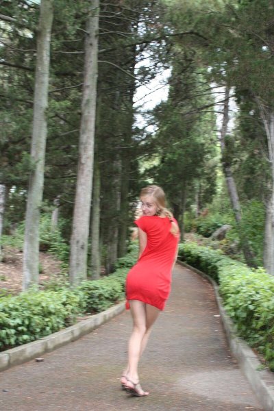 Интимные снимки ученицы: эксклюзивный контент!