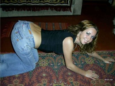 Выпускница без нижнего белья: горячее видео для взрослых!