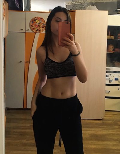 Оральный секс от Дашеньки: умелые уста и нежные губки