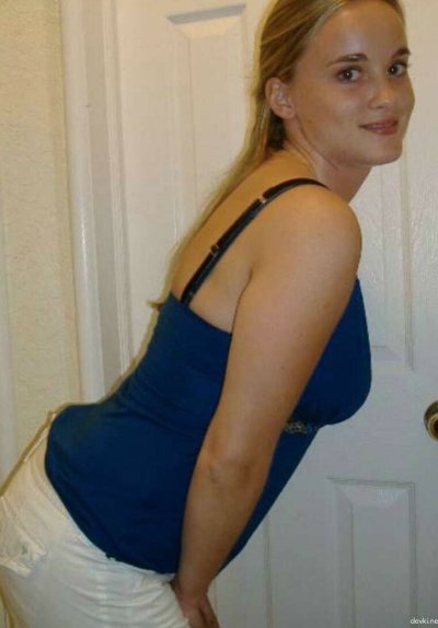 Сексуальные снимки обнаженной пышной красавицы для настоящих ценителей