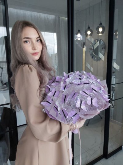 Сексуальные фото от молодой красотки с отличной попкой