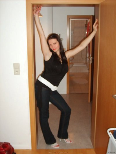 Чувак трахает свою девушку до потери пульса