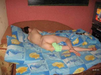 Соблазнительные задницы пылких дам - жаркий контент для взрослых!