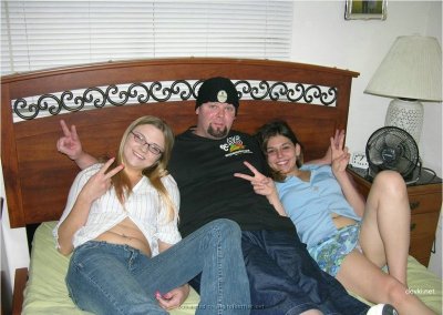 Набрали молодых девочек на работу