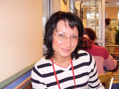 Милашка показывает свои чувственные снимки