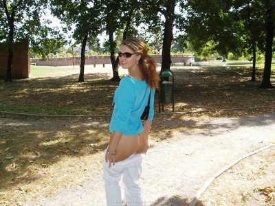 Красотка помогла своему парню достичь оргазма