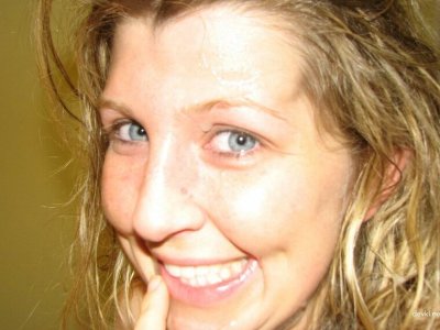 Подробный осмотр письки в крупном плане