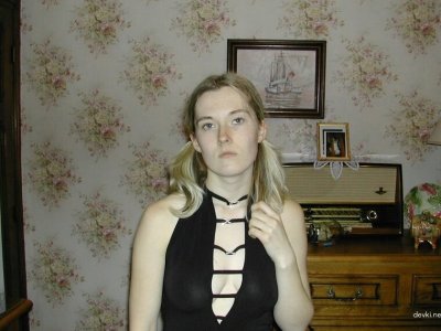 Оттрахал красотку и кончил ей на лицо