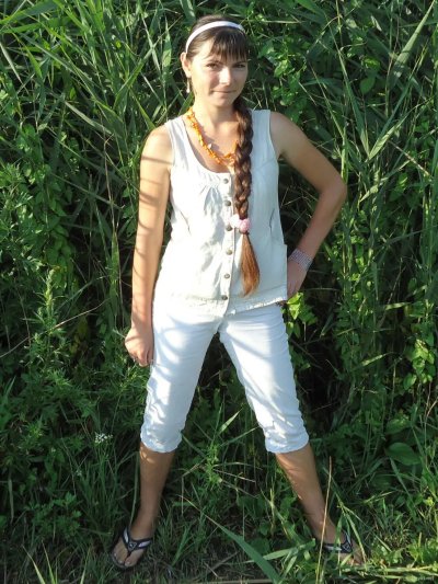 Обнаженная на загородном участке: роскошные красотки для взрослых 🌺