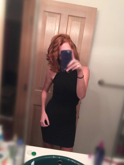 Красотка фоткает себя голой: самая жаркая съемка!