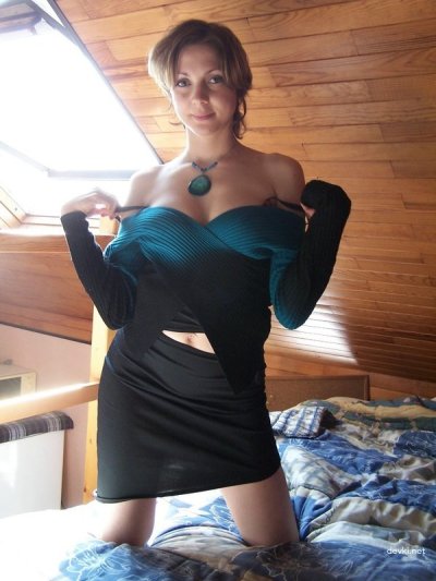 Муж фотографирует свою жену во время интима: сексуальные снимки в домашней обстановке