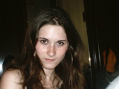 Насильно трахает пошлую девку