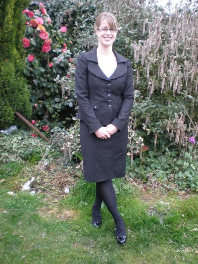 Влажная киска юной девочки: расширенный вариант заголовка для порно-сайта