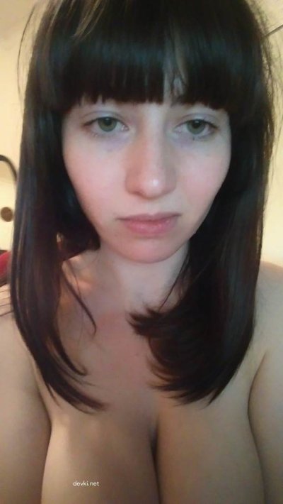 Отличная красотка с крутыми грудями - порношоу для взрослых!