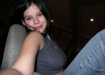 Интимные снимки темноволосой красотки