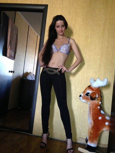 Соблазнительные фото привлекательной красотки