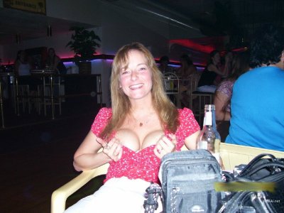 Сочные бюсты настоящих красавиц