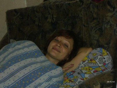 Опытная дама наслаждается сексом в парилке