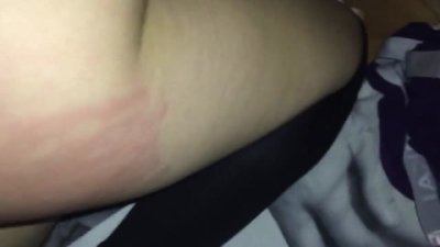 Моя возбужденная жена мечтала о тройничке с моим другом - и мы решили исполнить её фантазию!