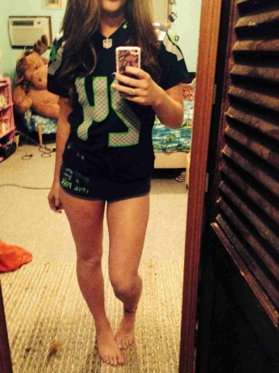 Уникальные снимки очаровательной девушки с роскошной фигурой