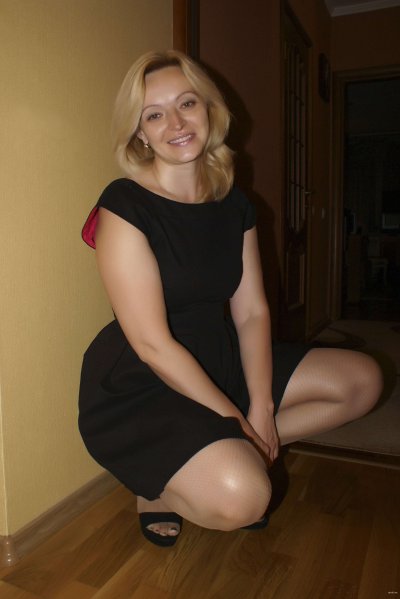 Голая супруга трахается - отличный порно контент!