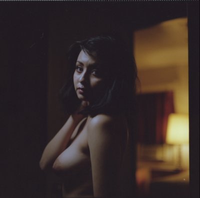 Сисястая красотка сосет член и кончает на лицо