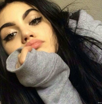 Интимные снимки обворожительной красотки - расширенный заголовок для сайта 18+