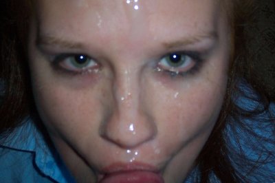 Девушка обожает наслаждаться мужским достоинством с удовольствием!