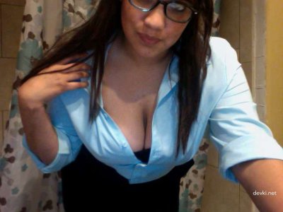 Сексуальные приключения горячей шатенки: что ждет ее дальше?