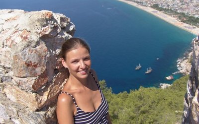 Девушка в промокшей майке - возбуждающий фотосет! 🔥