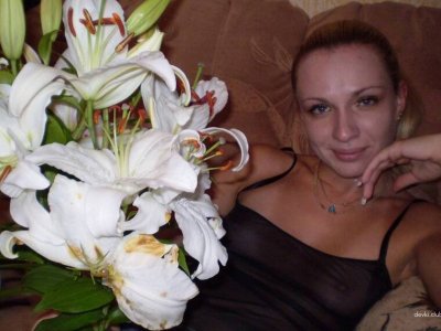 Фотосессия сексуальной светловолосой красотки