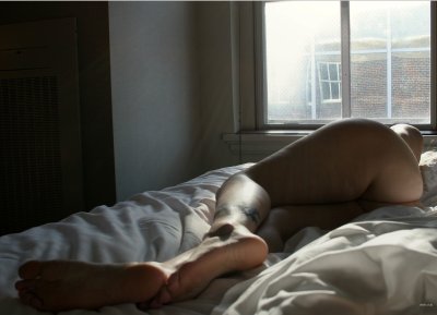 Обнажённая супруга - чувственные фото и видео!