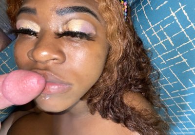 Оральный секс от чернокожей красавицы