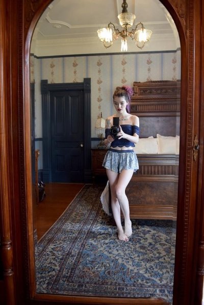 Фото обнаженной ученицы в камеру