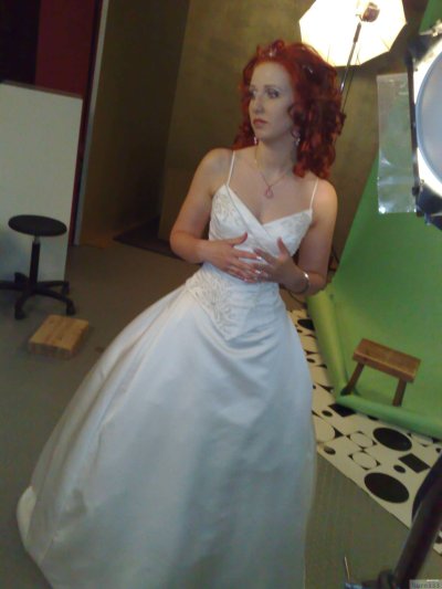 Пикантные снимки обнаженной невесты на камеру