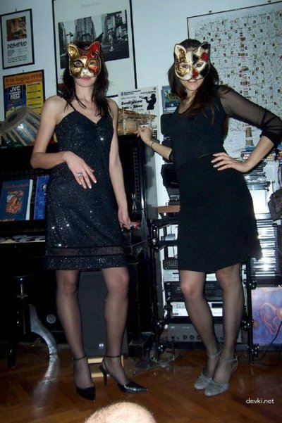 Залит спермой до последней капли