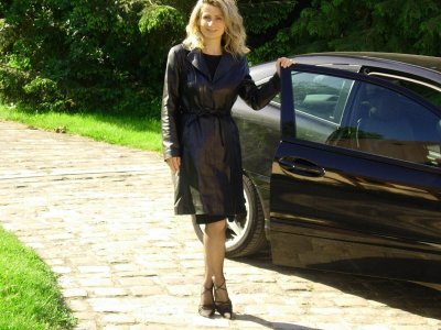 Как правильно ухаживать за интимной зоной зрелой дамы