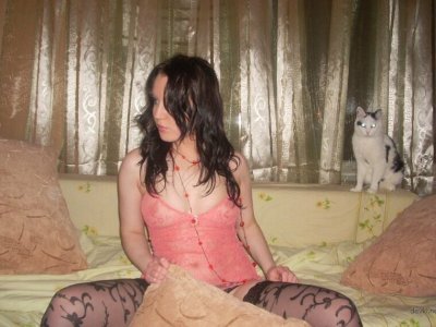 Развратница надела чулочки