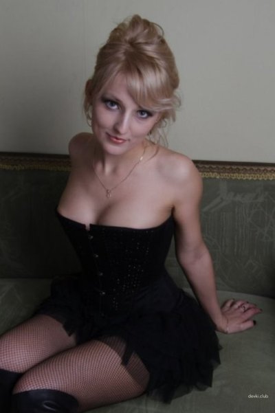 Жгучая милфа жаждет страсти: горячие фото и видео!